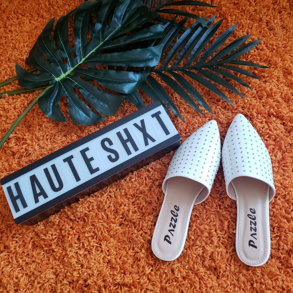 *SALE* NWOT Pazzle Studded Mules - Picture 4 of 5